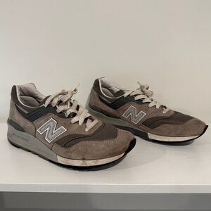 New Balance 997 Core Made in USA. Size 6.5 kids, 39.5 eu